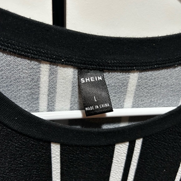 Striped t-shirt - Picture 2 of 2